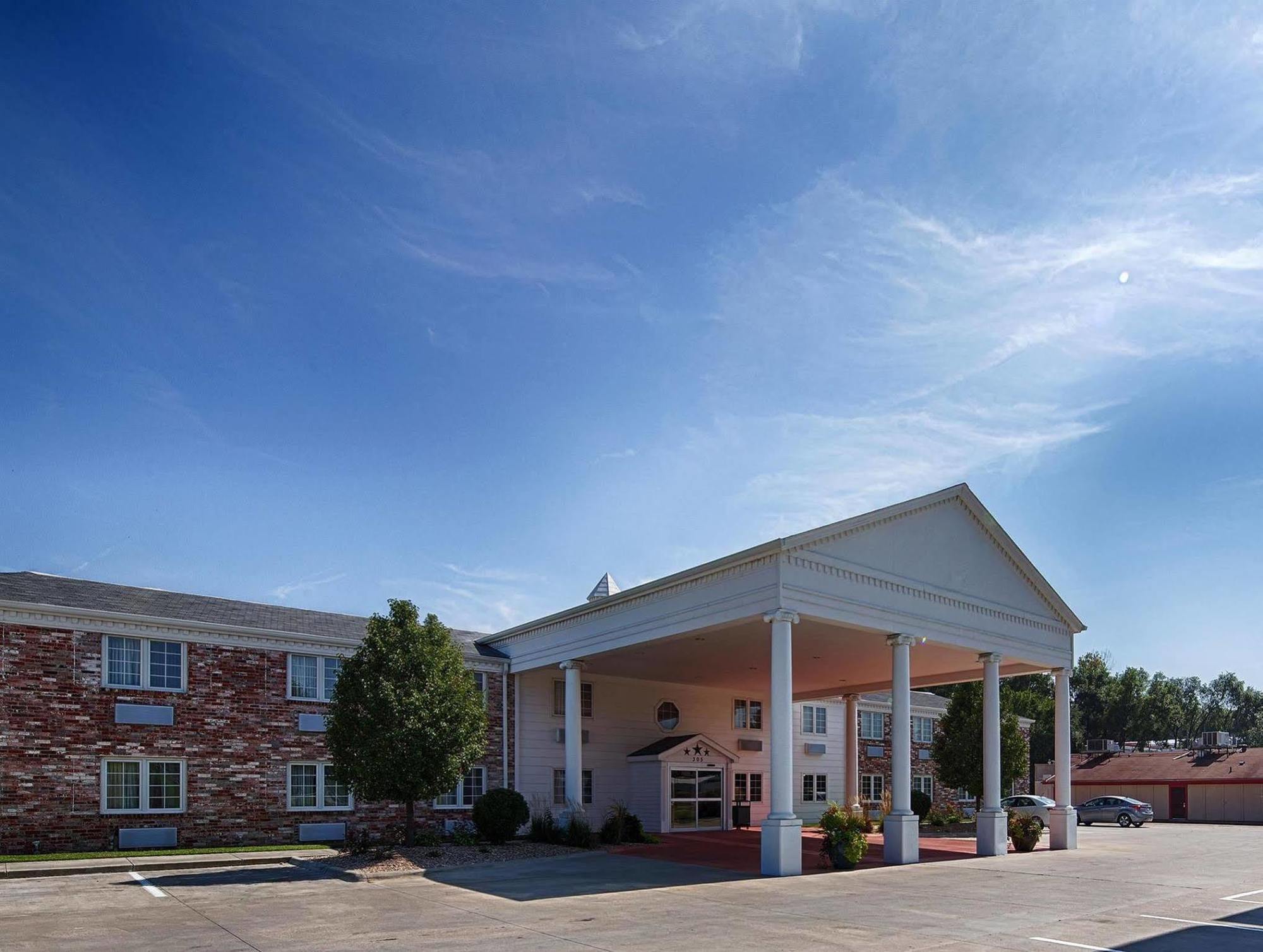 Baymont By Wyndham Bellevue - Omaha Hotel Buitenkant foto